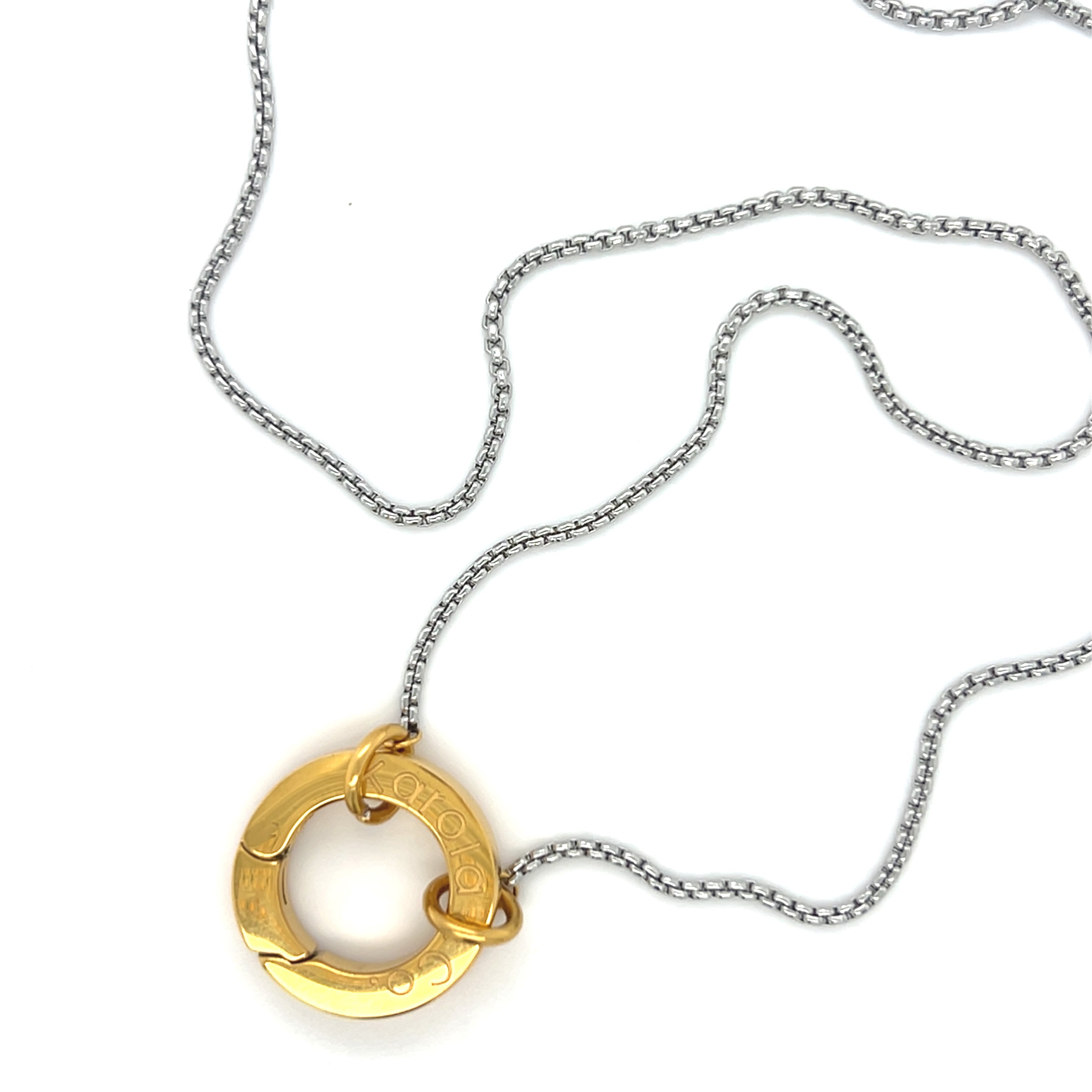 Two Tone Round Clasp Necklace