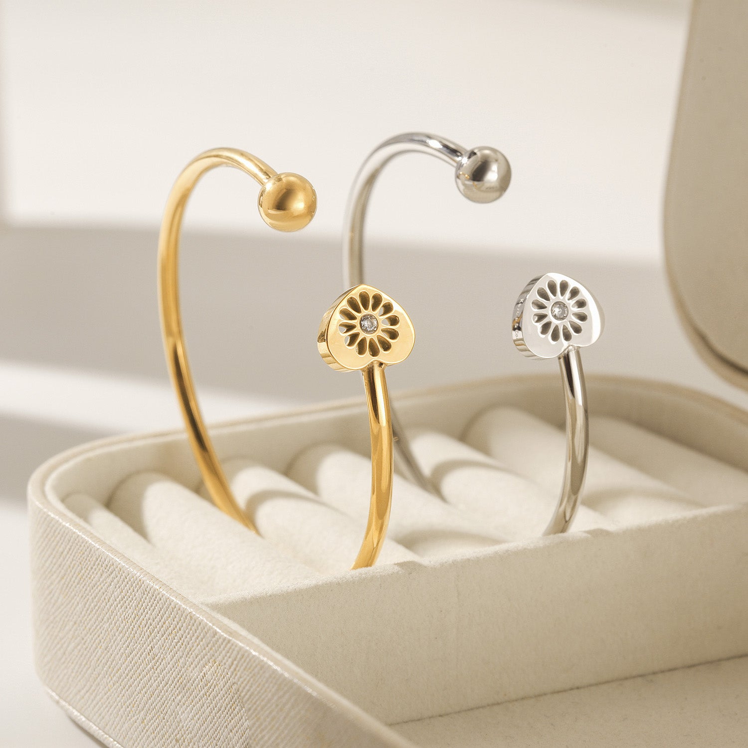 Milan Signature Bangle