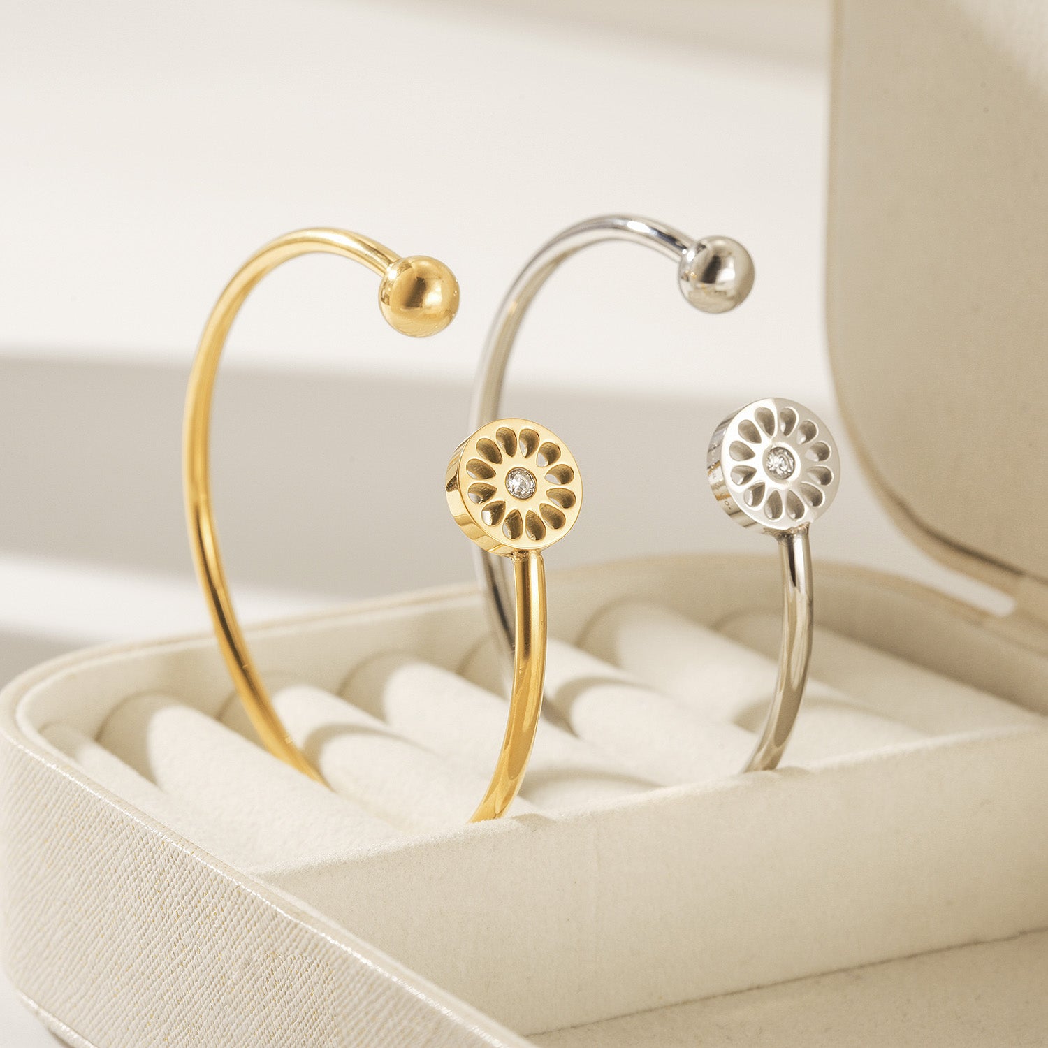 Milan Signature Bangle