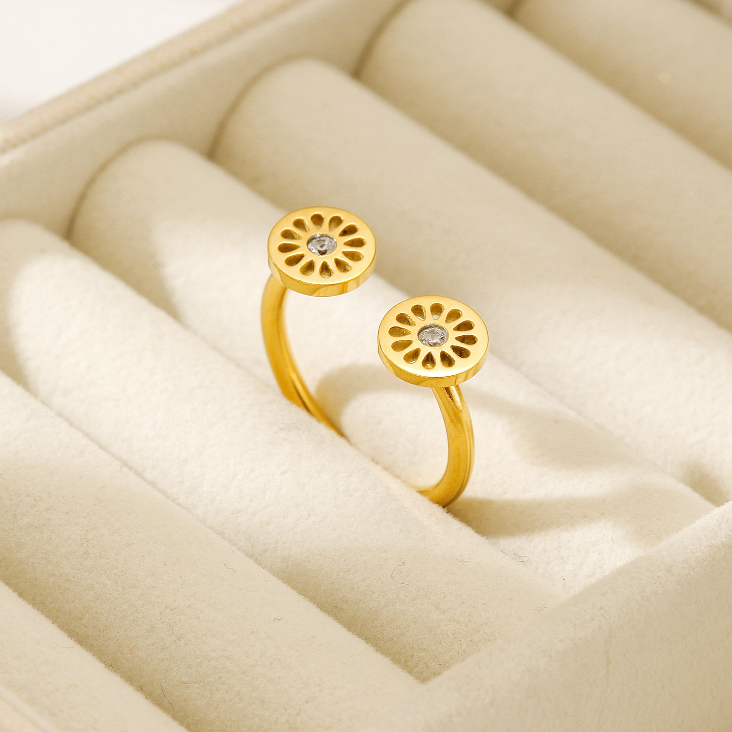 Signature Ring 1976